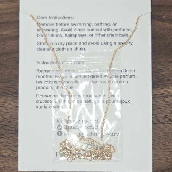 NWT Marlyn SchiffDouble Layered Gold Tone Necklace with Clear Crystal Gold Bead - Picture 2 of 10